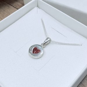 Dainty Heart Pendant